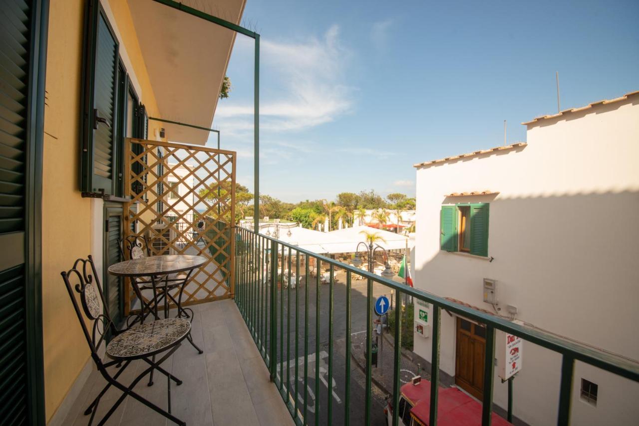 B&B La Piazzetta Ischia Exteriör bild